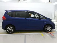 Honda FREED лот № 30764 оценка 4  с аукциона в Японии 2