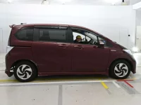 Honda FREED лот № 30691 оценка 3.5  с аукциона в Японии 2