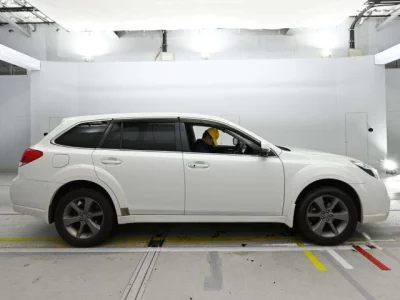 Subaru LEGACY OUTBACK  с аукциона в Японии