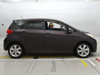 Subaru Trezia