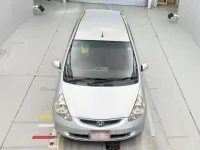 Honda FIT лот № 30832 оценка 3.5  с аукциона в Японии 6