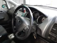 Honda FIT лот № 30832 оценка 3.5  с аукциона в Японии 8