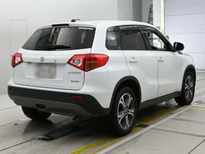 Suzuki Escudo