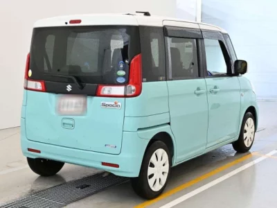 Suzuki Spacia