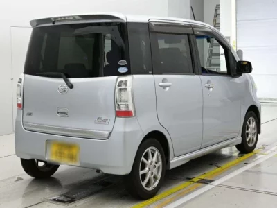 Daihatsu TANTO EXE