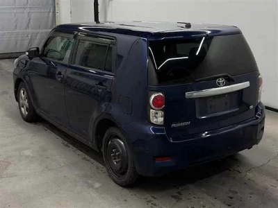 Toyota Corolla Rumion