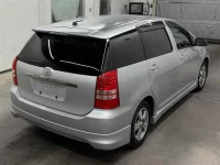 Toyota WISH лот № 70069 оценка 3.5  с аукциона в Японии 4
