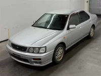 Nissan BLUEBIRD лот № 90010 оценка 3  с аукциона в Японии 3