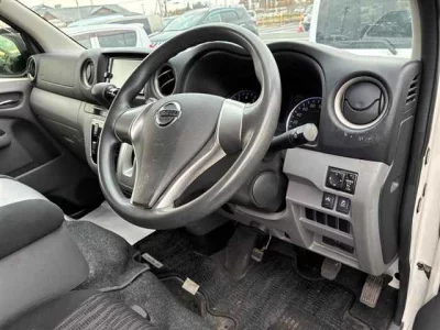 Nissan Caravan