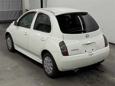 Nissan MARCH  с аукциона в Японии