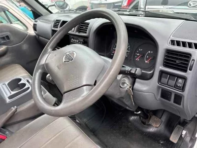 Nissan VANETTE TRUCK