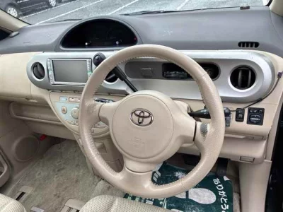 Toyota PORTE  с аукциона в Японии