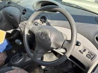 Toyota VITZ лот № 85074 оценка 3.5  с аукциона в Японии 2