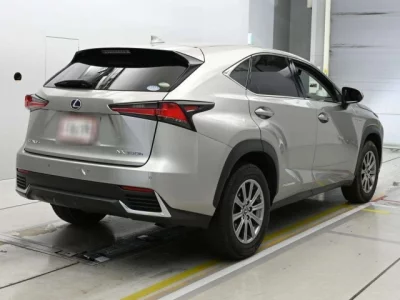 Lexus NX300h