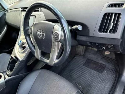 Toyota PRIUS PHV