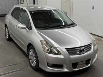 Toyota BLADE
