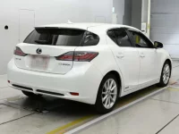 Lexus CT лот № 30472 оценка 4  с аукциона в Японии 1
