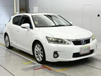 Lexus CT лот № 30472 оценка 4  с аукциона в Японии 4
