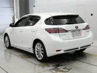 Lexus CT лот № 30472 оценка 4  с аукциона в Японии 5