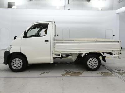 Toyota TOWN ACE TRUCK  с аукциона в Японии