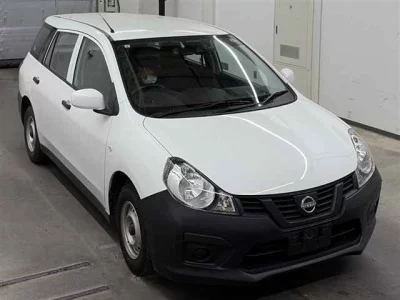 Nissan AD