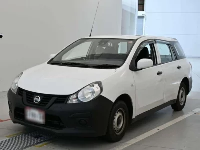 Nissan AD