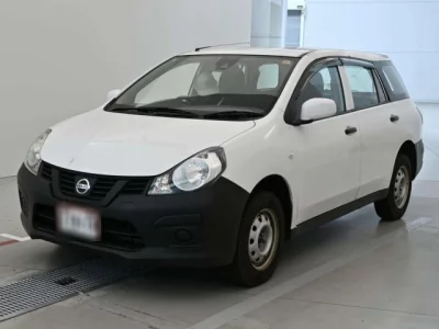 Nissan AD