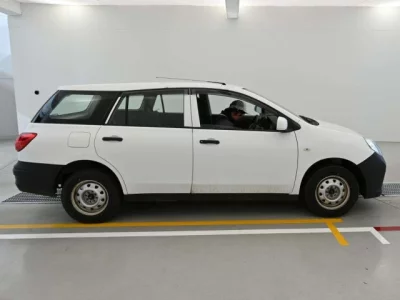 Nissan AD