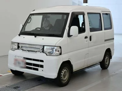 Nissan NV100 CLIPPER