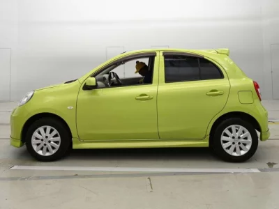 Nissan March