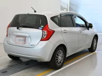 Nissan NOTE лот № 33004 оценка R  с аукциона в Японии 1