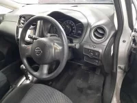 Nissan NOTE лот № 33004 оценка R  с аукциона в Японии 8