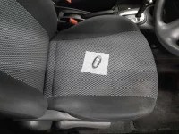 Nissan NOTE лот № 33004 оценка R  с аукциона в Японии 9