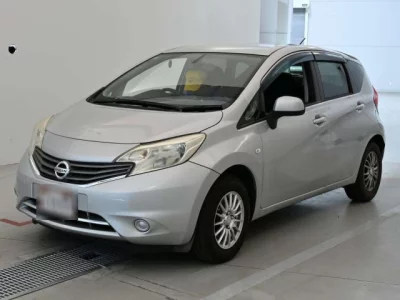 Nissan NOTE  с аукциона в Японии