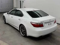 Lexus LS лот № 70162 оценка 4  с аукциона в Японии 1