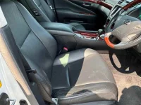 Lexus LS лот № 70162 оценка 4  с аукциона в Японии 6