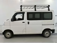 Toyota PIXIS VAN лот № 9084 оценка 3.5  с аукциона в Японии 3
