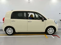 Toyota PORTE лот № 30011 оценка 4.5  с аукциона в Японии 2