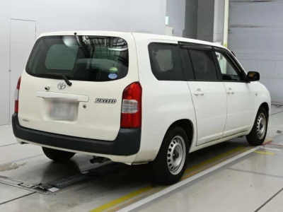 Toyota Succeed