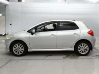 Toyota AURIS лот № 90102 оценка 3  с аукциона в Японии 3