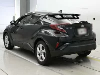 Toyota C-HR лот № 30083 оценка 4.5  с аукциона в Японии 5