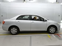 Toyota COROLLA AXIO лот № 90208 оценка 3.5  с аукциона в Японии 2