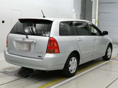 Toyota COROLLA FIELDER  с аукциона в Японии