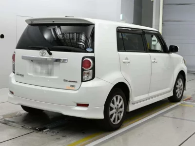 Toyota Corolla Rumion