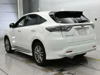 Toyota HARRIER лот № 30057 оценка 4  с аукциона в Японии 5
