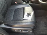 Toyota HARRIER лот № 30057 оценка 4  с аукциона в Японии 9