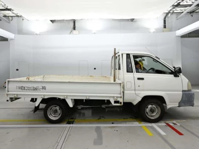 Toyota LITE ACE TRUCK  с аукциона в Японии