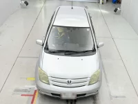 Toyota IST лот № 30165 оценка 3  с аукциона в Японии 6