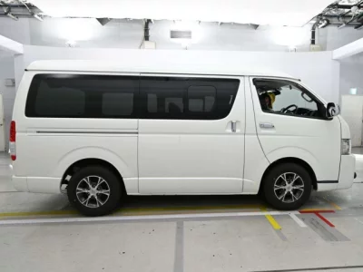 Toyota RegiusAce