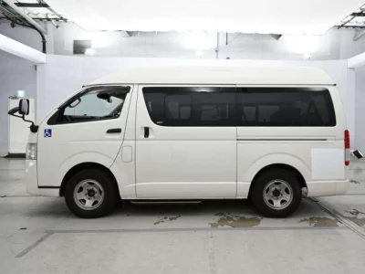Toyota REGIUS ACE VAN